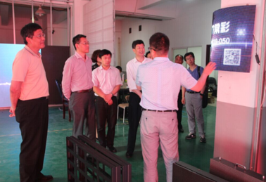 常州大學黨委浦玉忠、副校長芮國強,常州市政協副主席、三會會長顧森賢,常州市中小企業促進中心主任胥加祥等領導來我司參觀考察